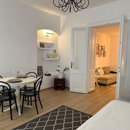 Downtown Residence Сибиу Экстерьер фото
